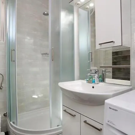 In Okrug Gornji With Sea View, Terrace, Air Conditioning, Wifi 5059-2 Apartment